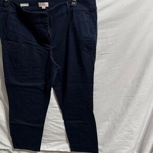 LOFT Women's Navy Modern Chino Cropped Pants